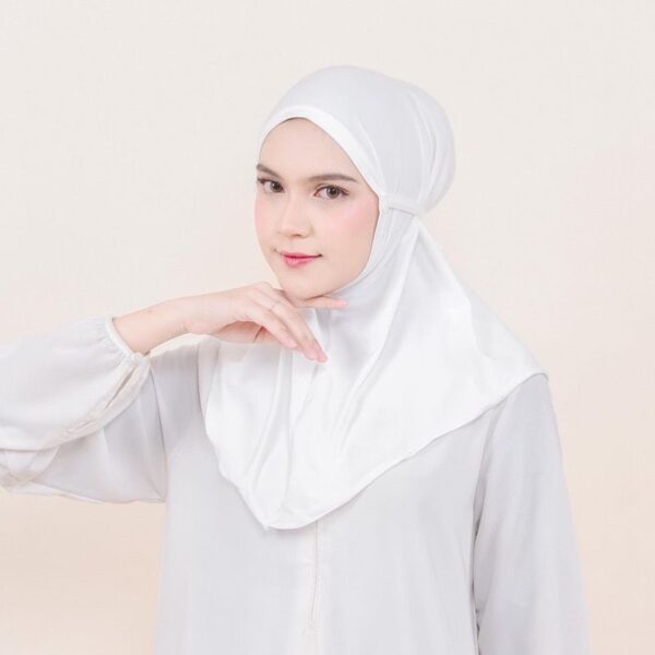 Zafira Bergo - Image 14