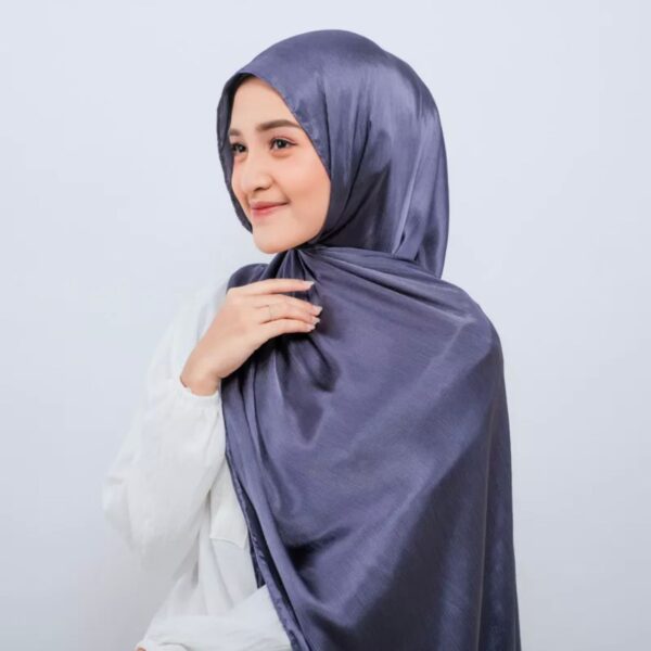 Azrina Pashmina Cardenza Silk "Part 1" - Image 9