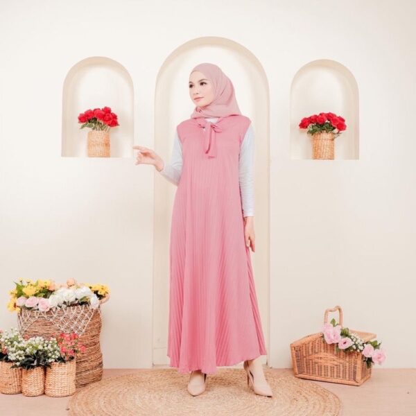 Anjani Dress Plisket - Image 6