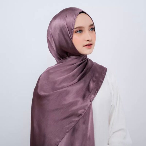 Azrina Pashmina Cardenza Silk "Part 2" - Image 4