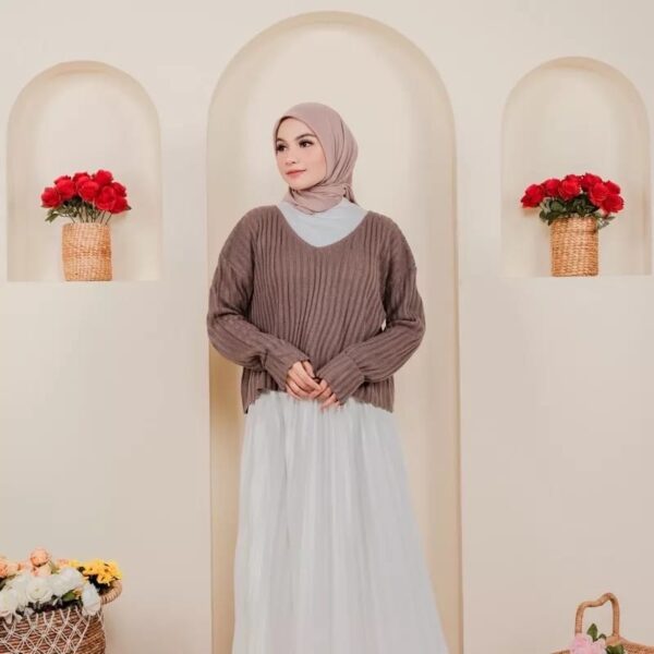 Diandra Blouse Knit - Image 6