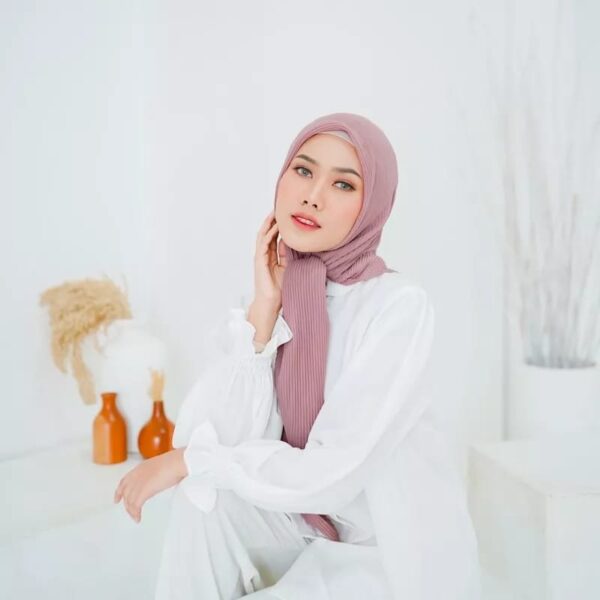 Hyuna Bella Plisket "Part 2" - Image 2