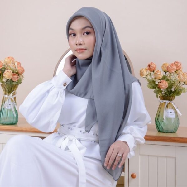 Reisha Square "warna part 1" - Image 9
