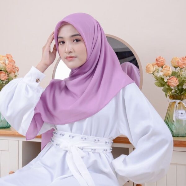 Reisha Square "warna part 1" - Image 4