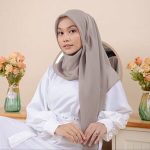 Reisha Square "warna part 1"