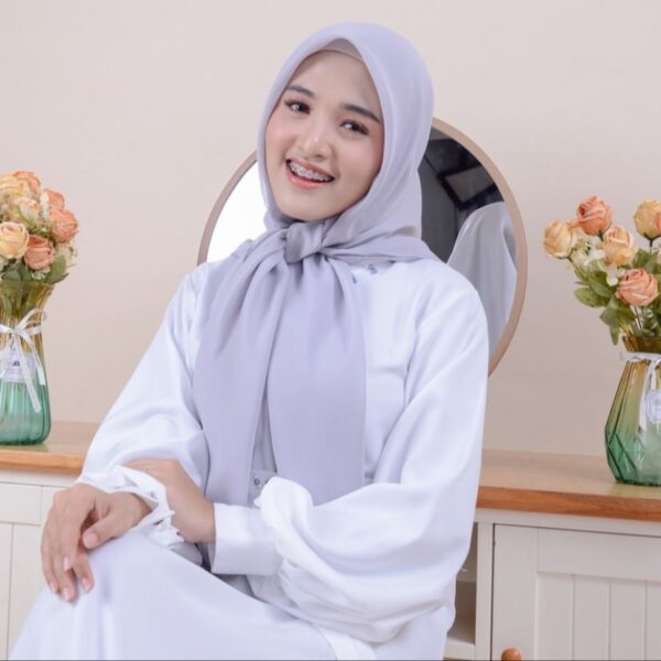 Reisha Square "warna part 3" - Image 2