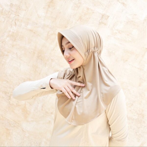 Lavanya Hijab Bergo Serut Jersey - Image 4