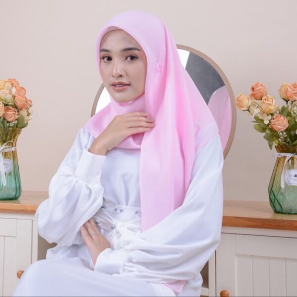 Reisha Square "warna part 3" - Image 13